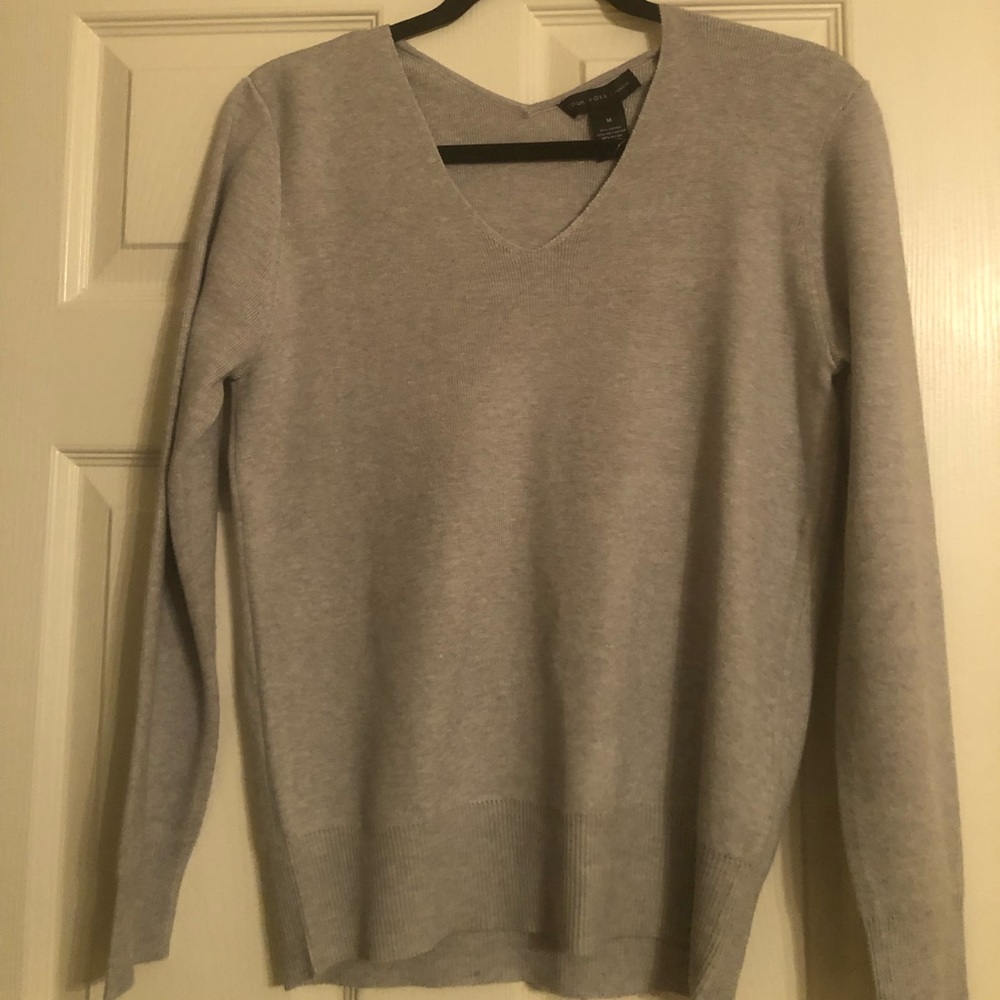 Size Medium ver nice soft gray sweater